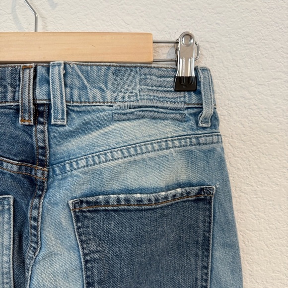 Revice- Two Toned Distressed Straight Leg Jeans- Size 26 - Picture 5 of 8